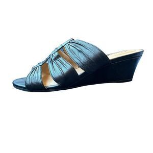 Trotters Leather Wedge Sandals